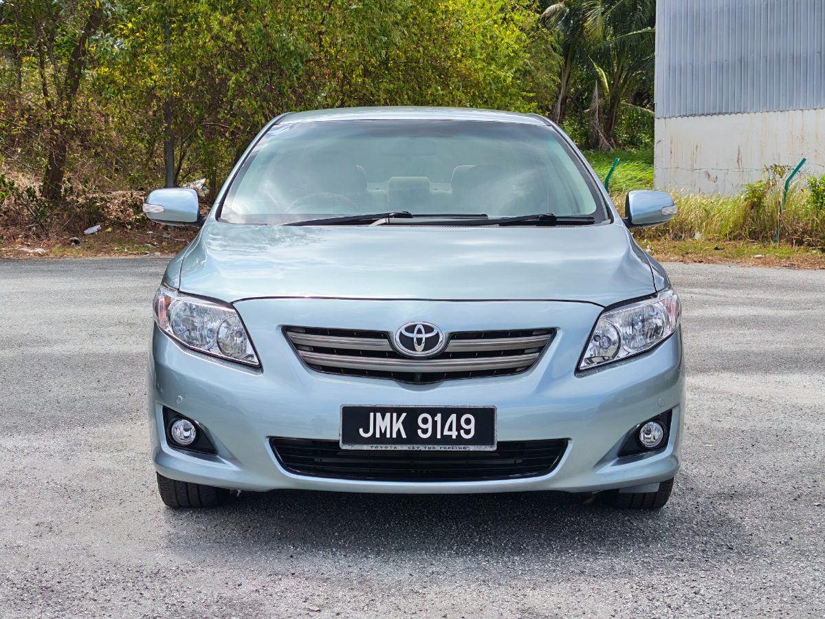 Toyota Altis 2010 Silver Auto（自动） 二手车 Used Car Johor Bahru