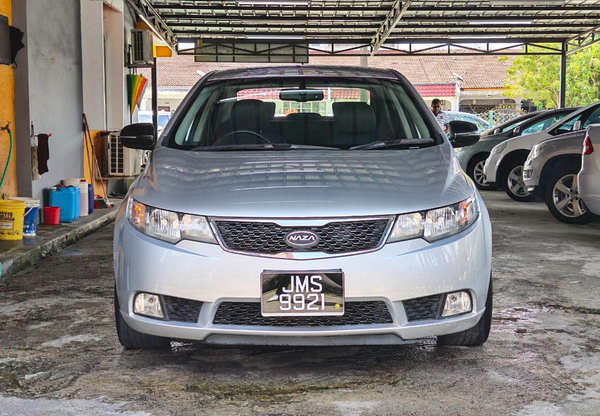 Kia Forte 2011 Silver Auto（自动） 二手车 Used Car Johor Bahru