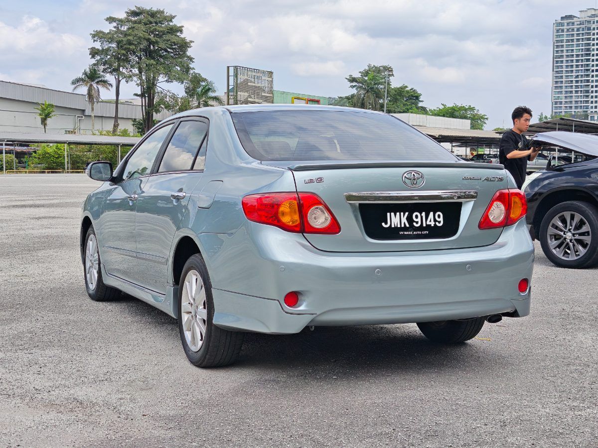 Toyota Altis 2010 Used Car Johor Bahru 9