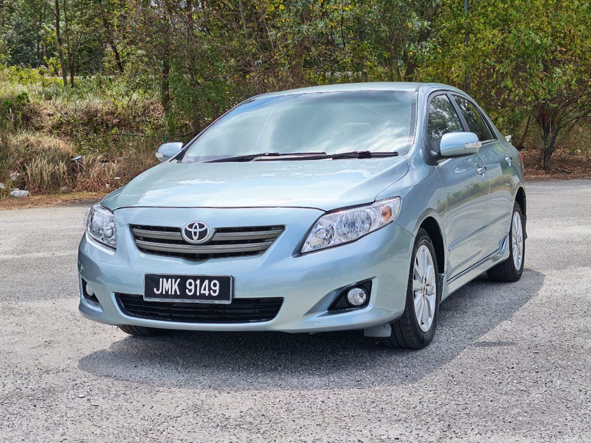Toyota Altis 2010 Used Car Johor Bahru 2
