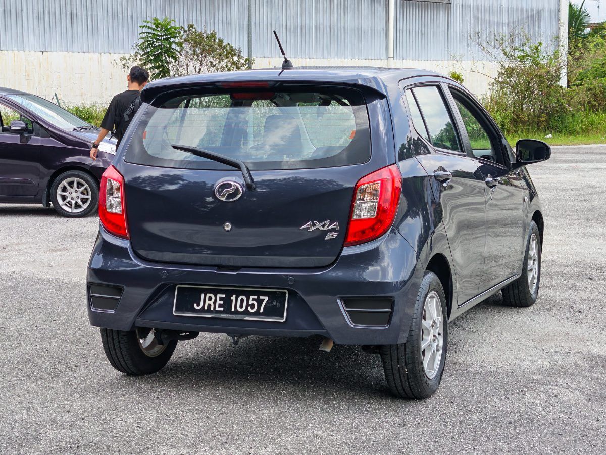 Perodua Axia 2015 Used Car Johor Bahru 9