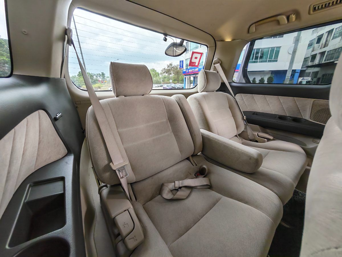 Toyota Alphard 2007 Used Car Johor Bahru 7