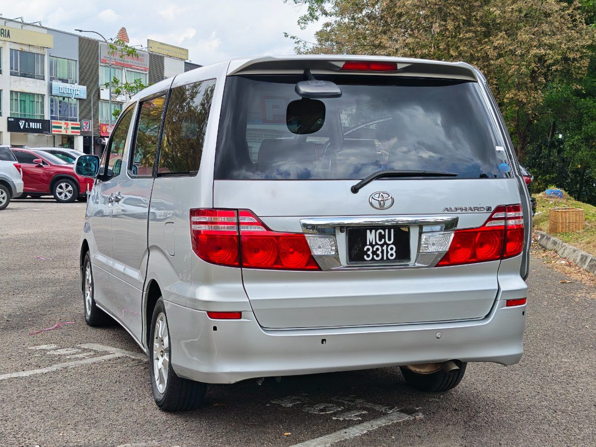 Toyota Alphard 2007 Used Car Johor Bahru 9