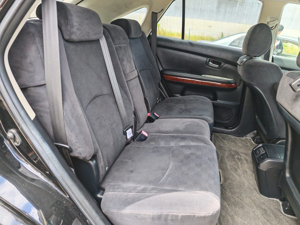 Toyota Harrier 2004 Used Car Johor Bahru 6