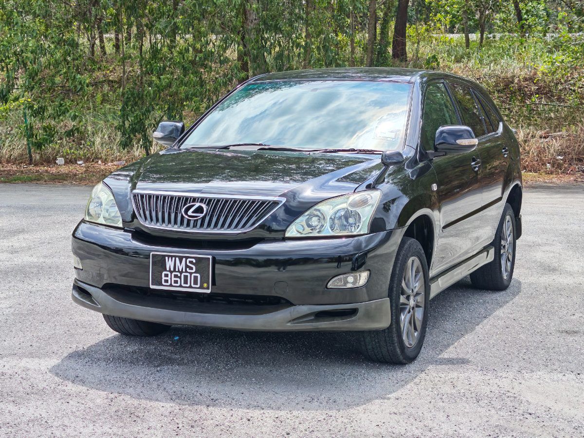 Toyota Harrier 2004 Used Car Johor Bahru 2