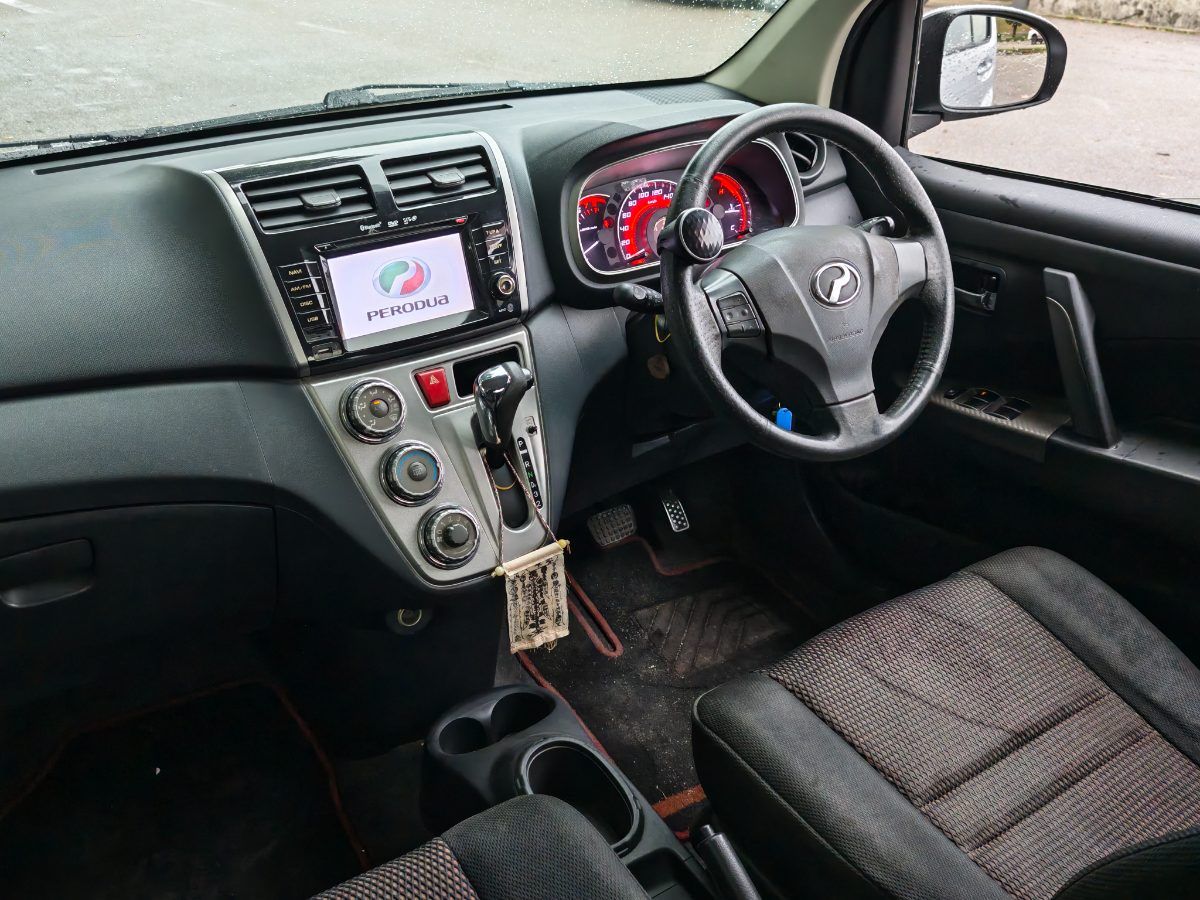 Perodua Myvi SE 2014 Used Car Johor Bahru 6