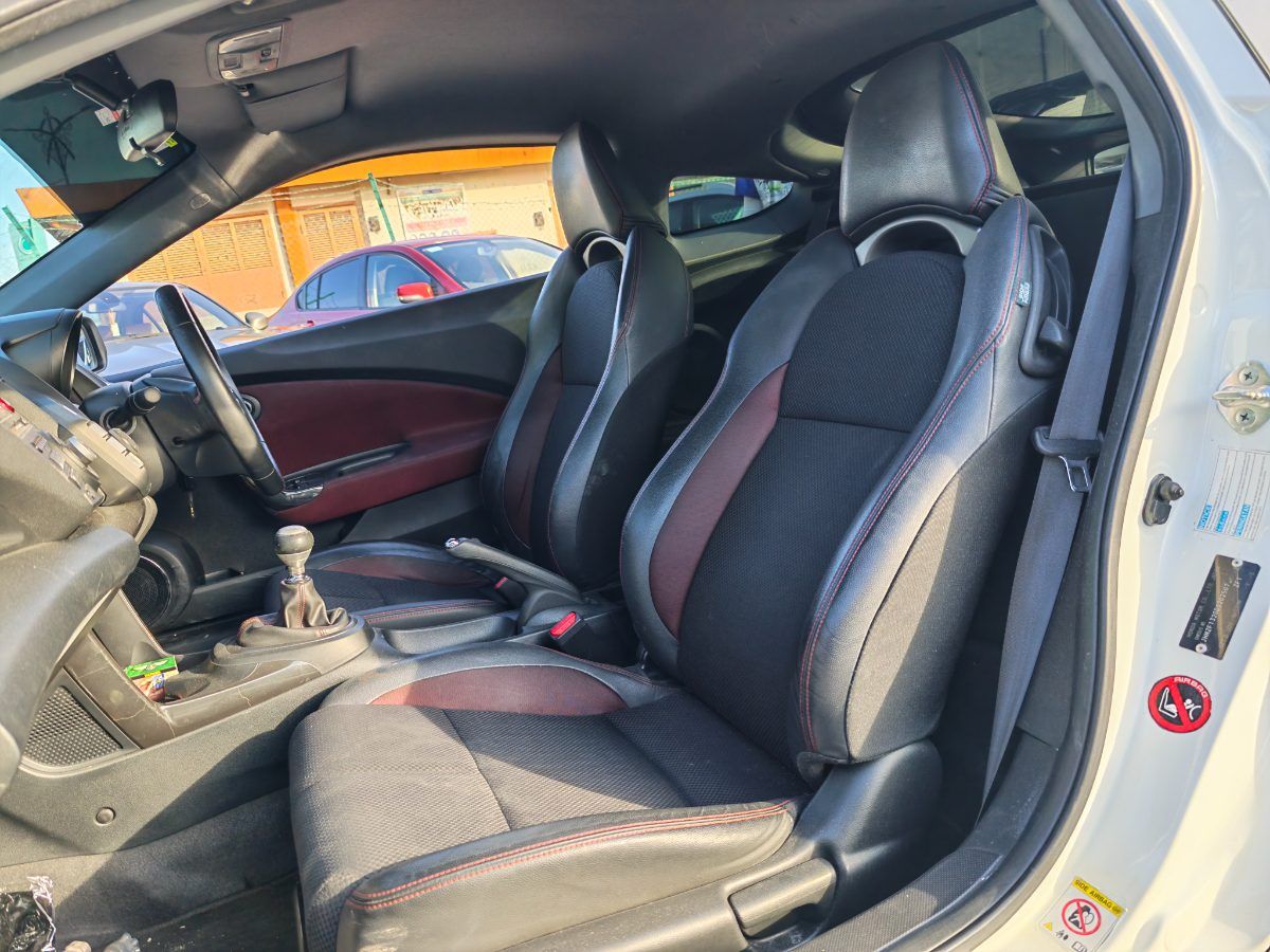 Honda CRZ 2013 Used Car Johor Bahru 4