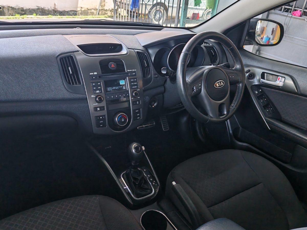 Kia Forte 2011 Used Car Johor Bahru 7