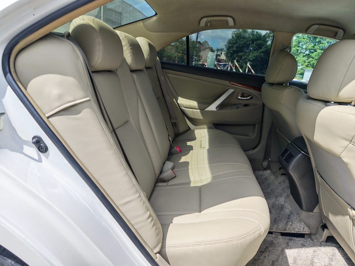 Toyota Camry 2009 Used Car Johor Bahru 6