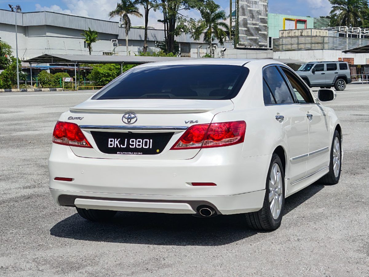 Toyota Camry 2009 Used Car Johor Bahru 9