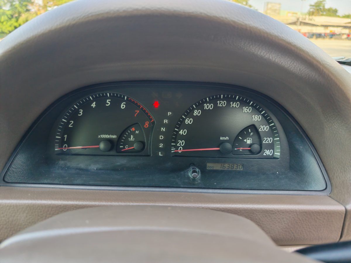 Toyota Camry 2003 Used Car Johor Bahru 4