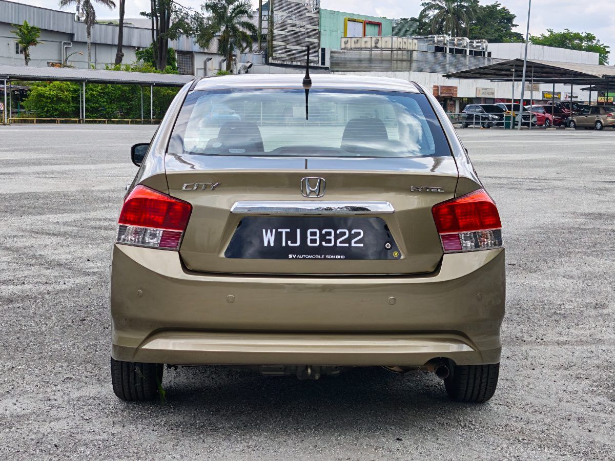Honda City 2010 Used Car Johor Bahru 8