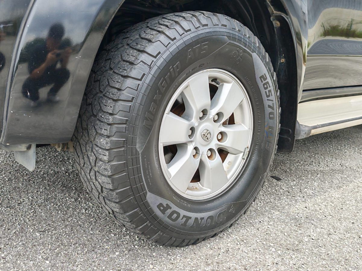 Toyota Hilux 2008 Used Car Johor Bahru 3
