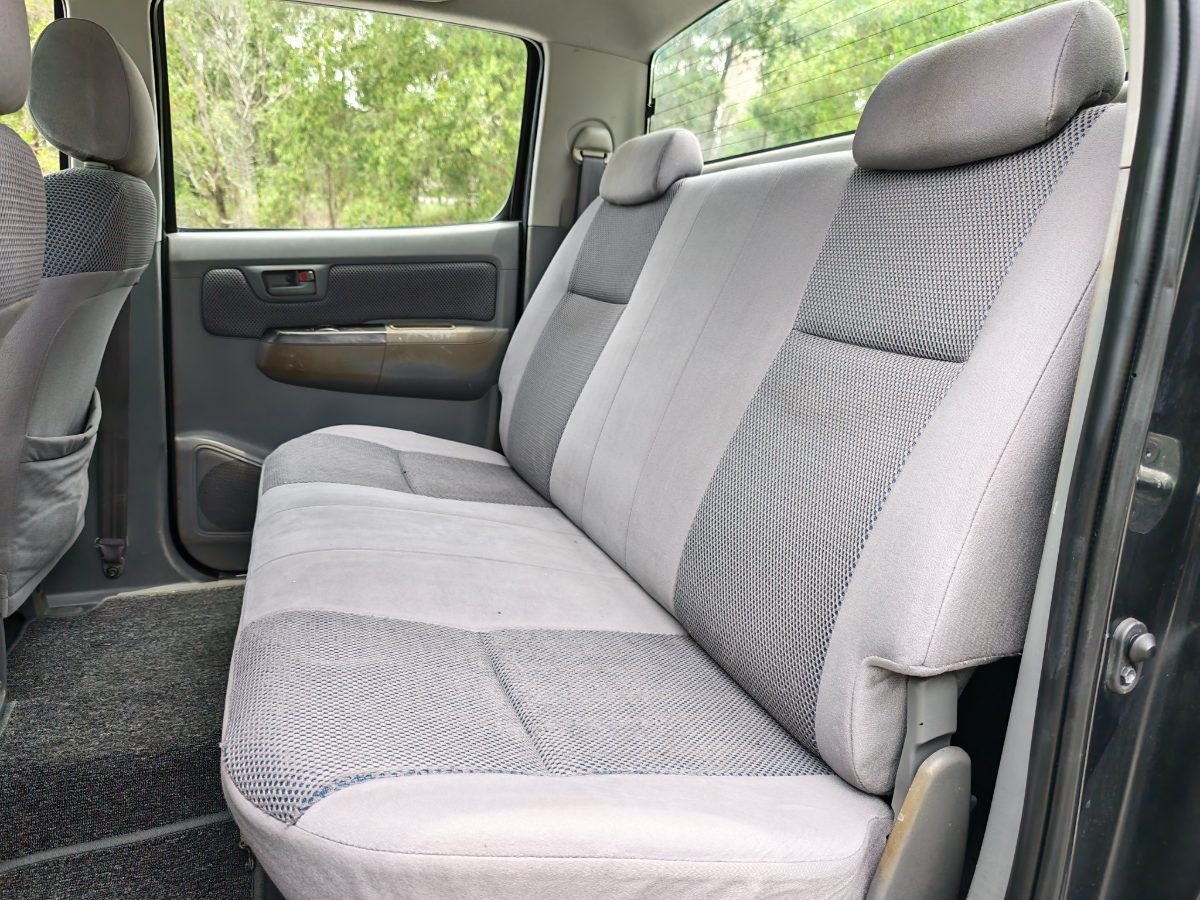 Toyota Hilux 2008 Used Car Johor Bahru 6