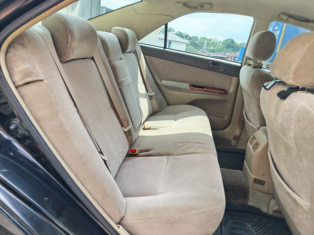 Toyota Camry 2005 Used Car Johor Bahru 6