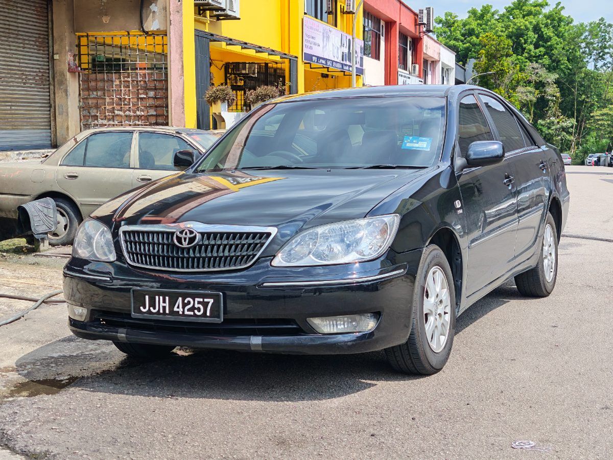 Toyota Camry 2005 Used Car Johor Bahru 2