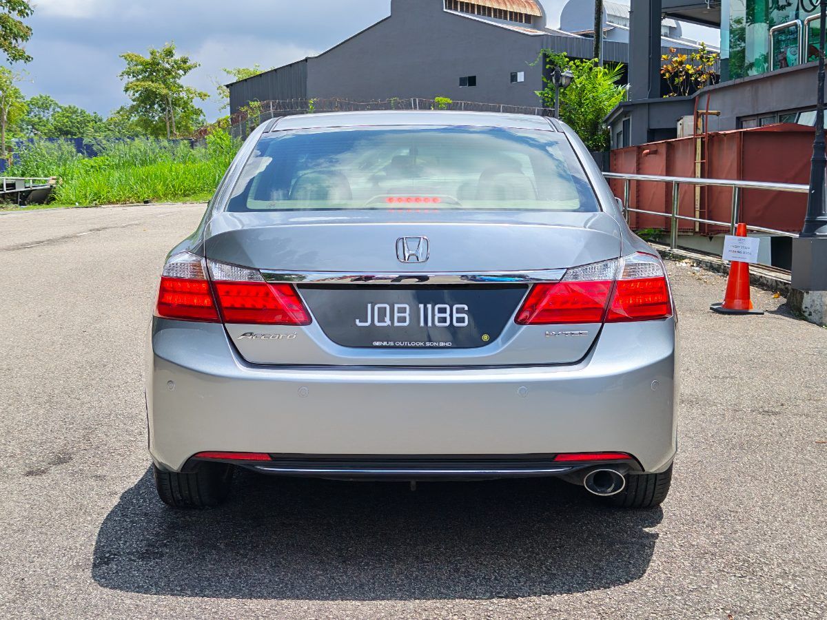 Honda Accord 2014 Used Car Johor Bahru 8