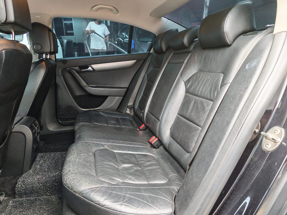 Volkswagen Passat 2013 Used Car Johor Bahru 7