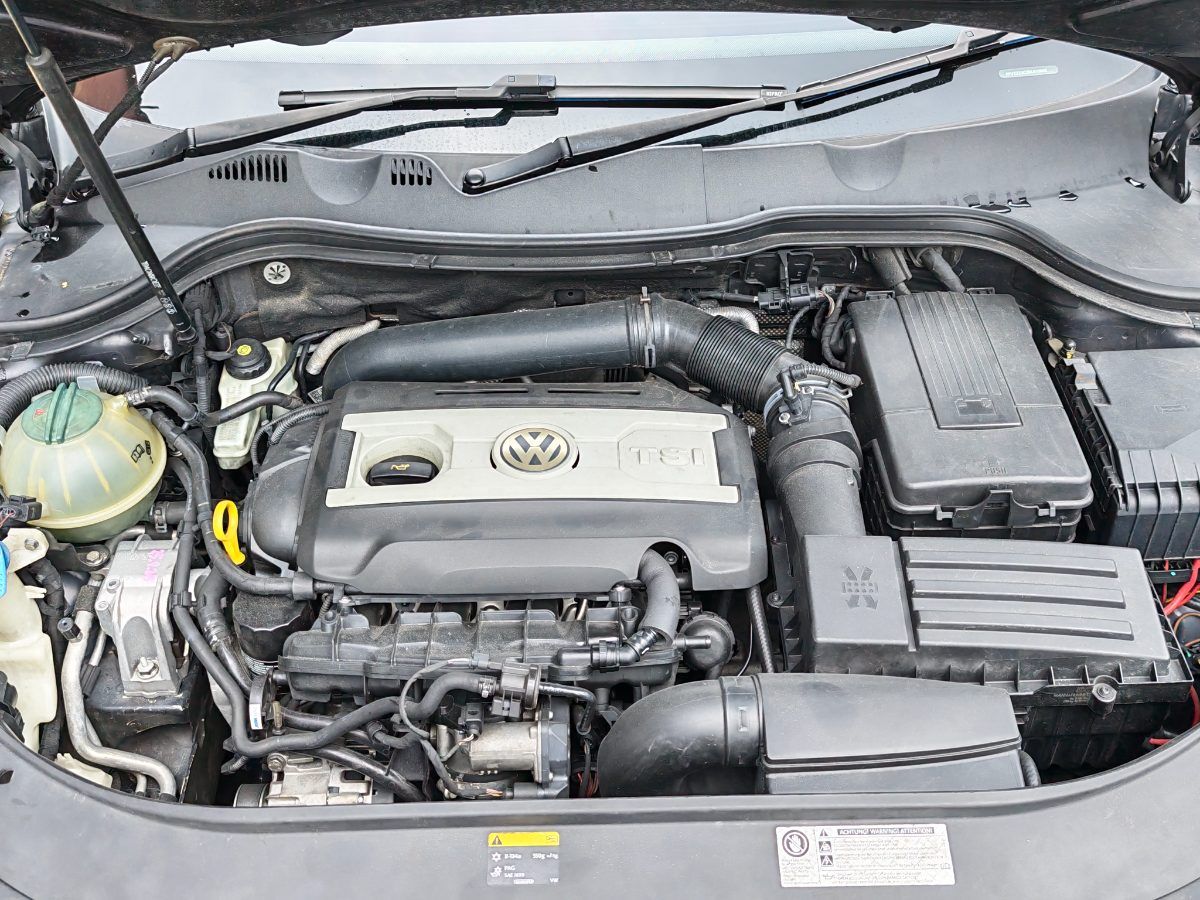 Volkswagen Passat 2013 Used Car Johor Bahru 4