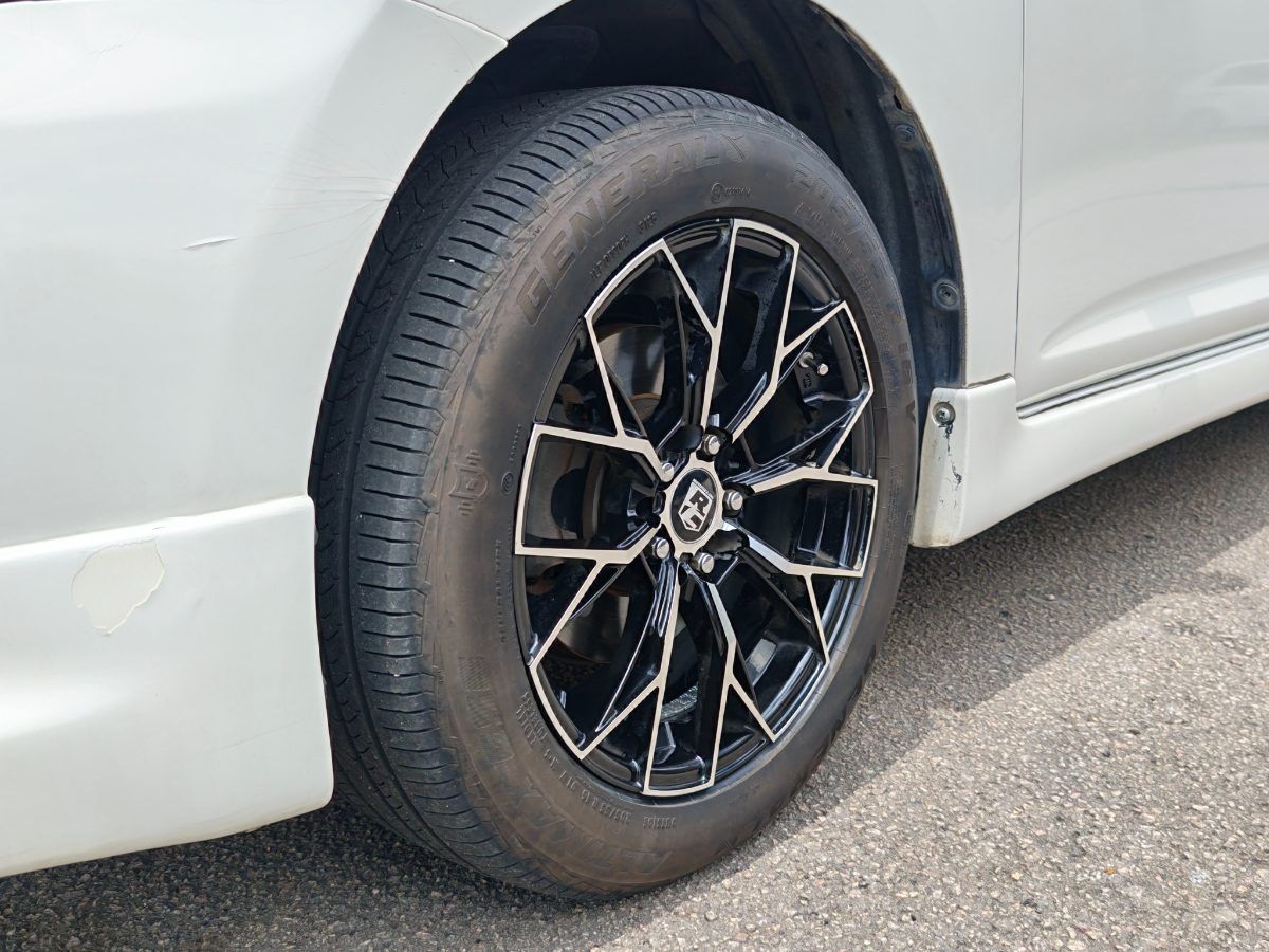 Toyota Wish 2004 Used Car Johor Bahru 3