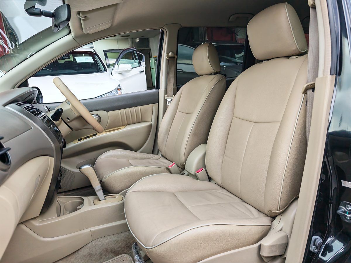 Nissan Livina 2009 Used Car Johor Bahru 6