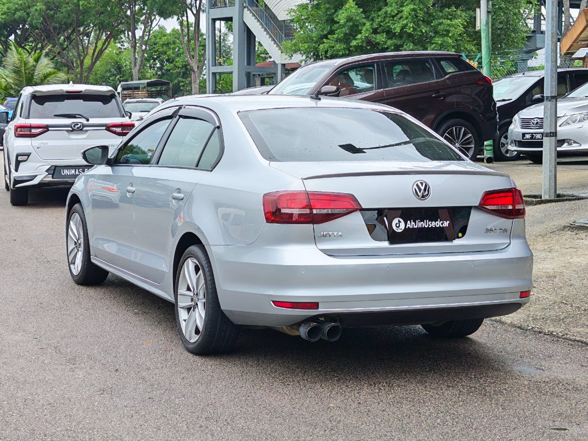 Volkswagen Jetta 2017 Used Car Johor Bahru 9