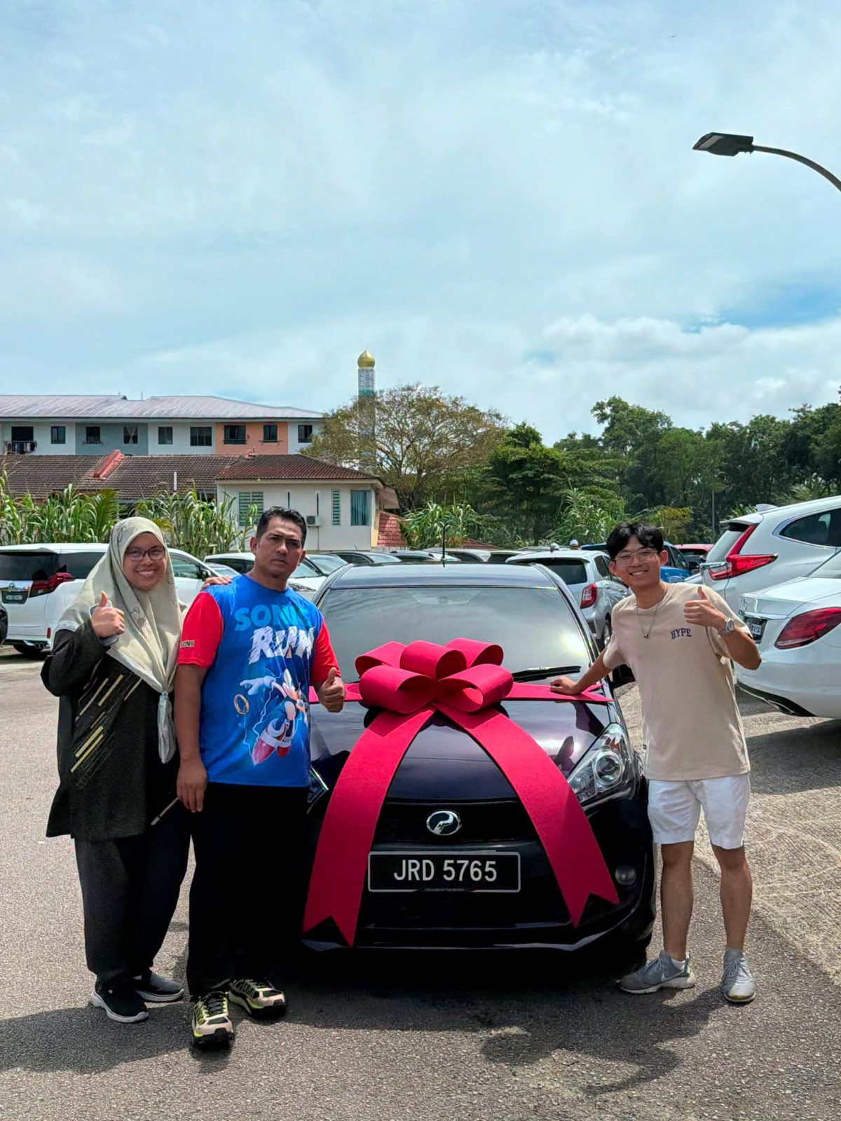 Detik Serah Kereta Dong Huat JB