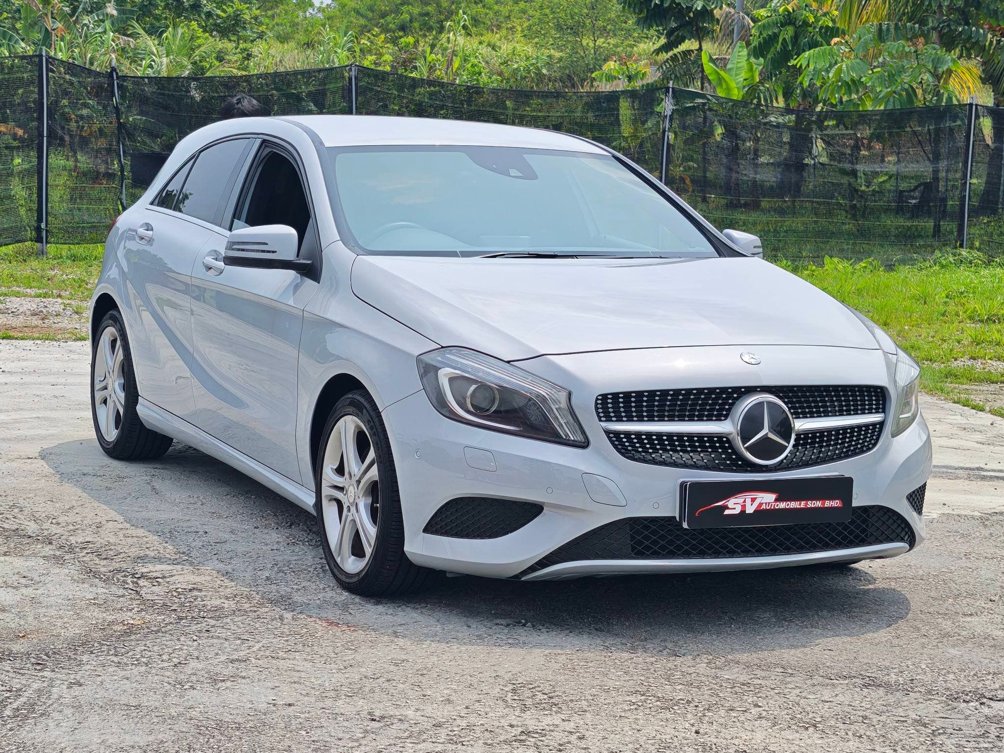 Mercedes Benz A180 1.6L 2014 Used Car Johor Bahru 2