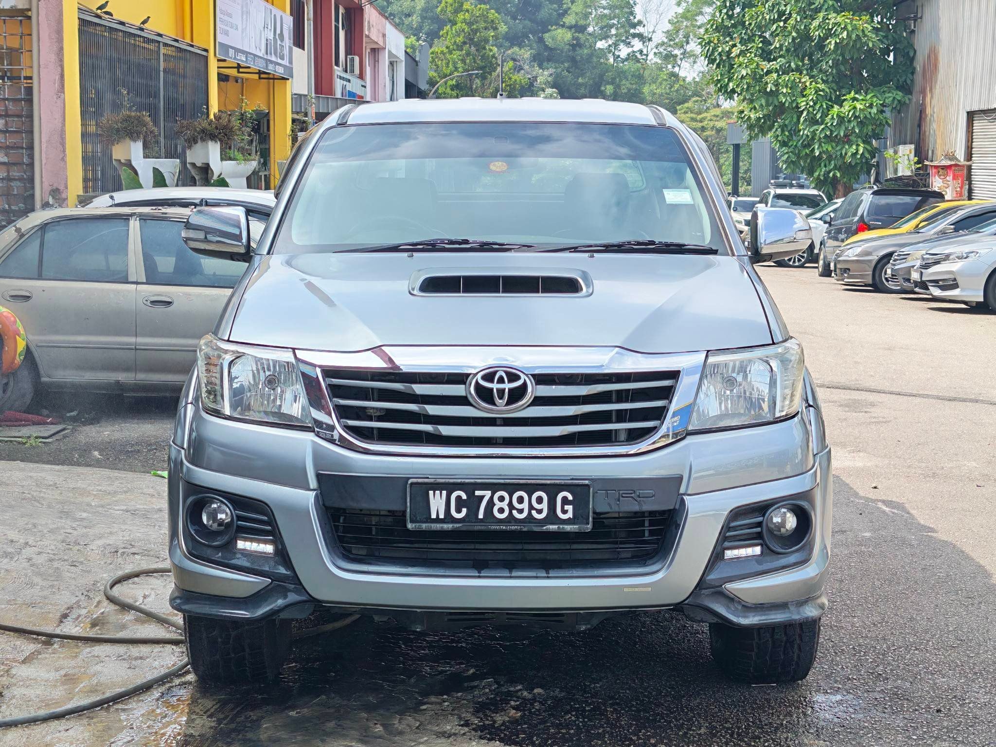 Toyota Hilux 2.5L 4X4 AUTO TRD 2015