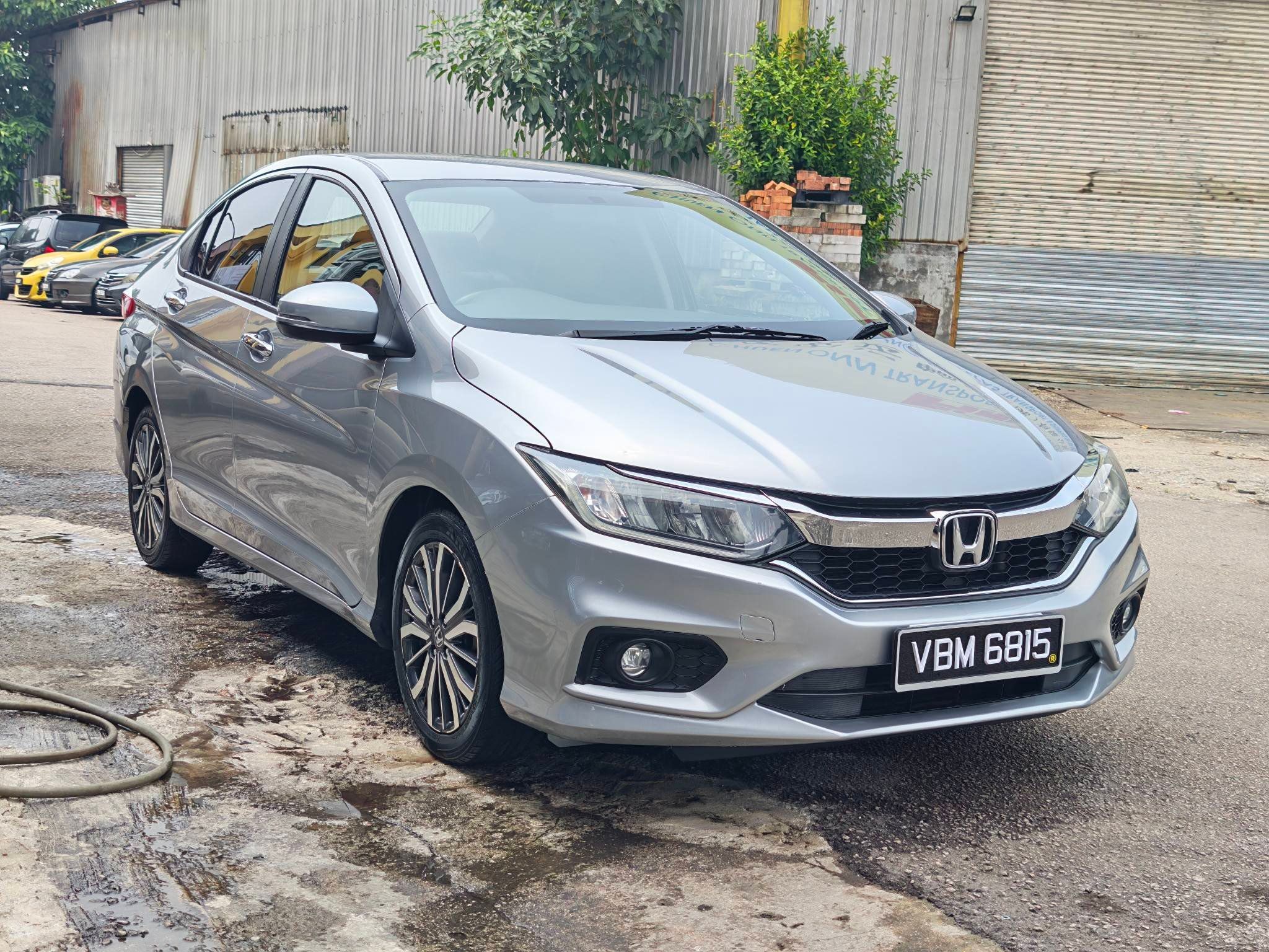 Honda City 1.5L V 2018 Used Car Johor Bahru 2