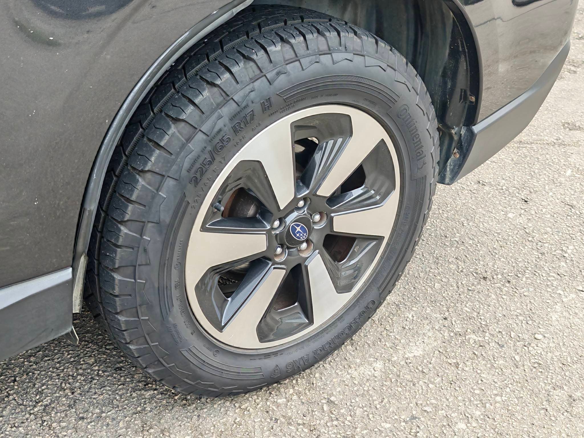 Subaru Forester 2.0L i 2017 Used Car Johor Bahru 4