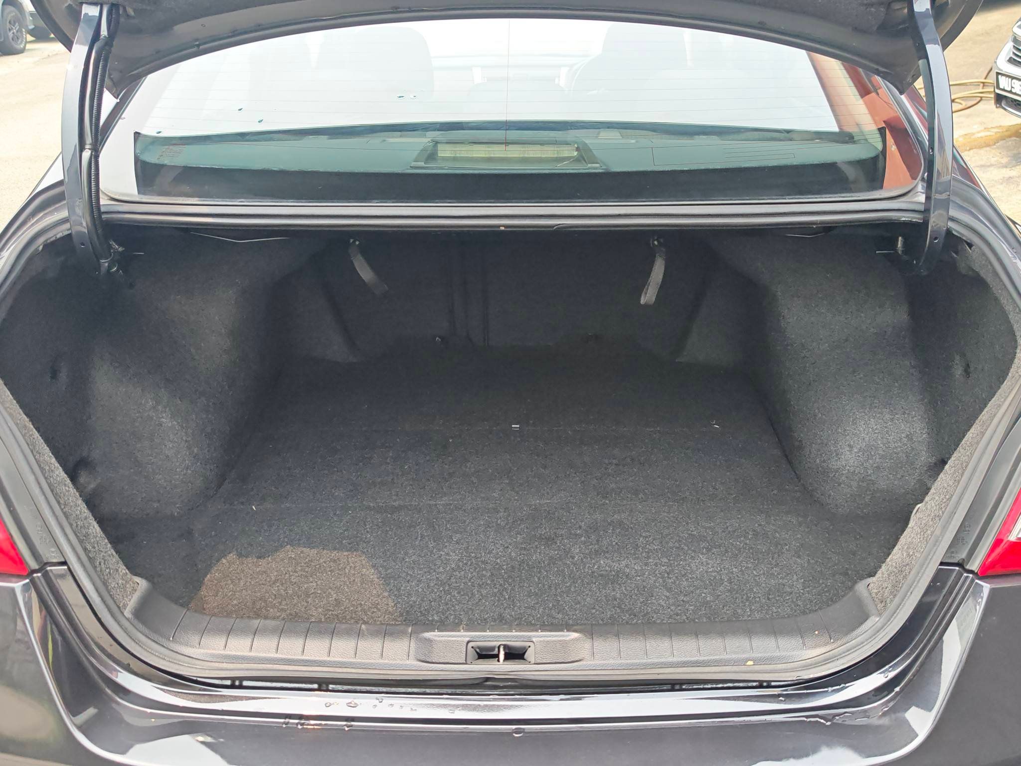 Nissan Teana 2.0L XE 2015 Used Car Johor Bahru 9