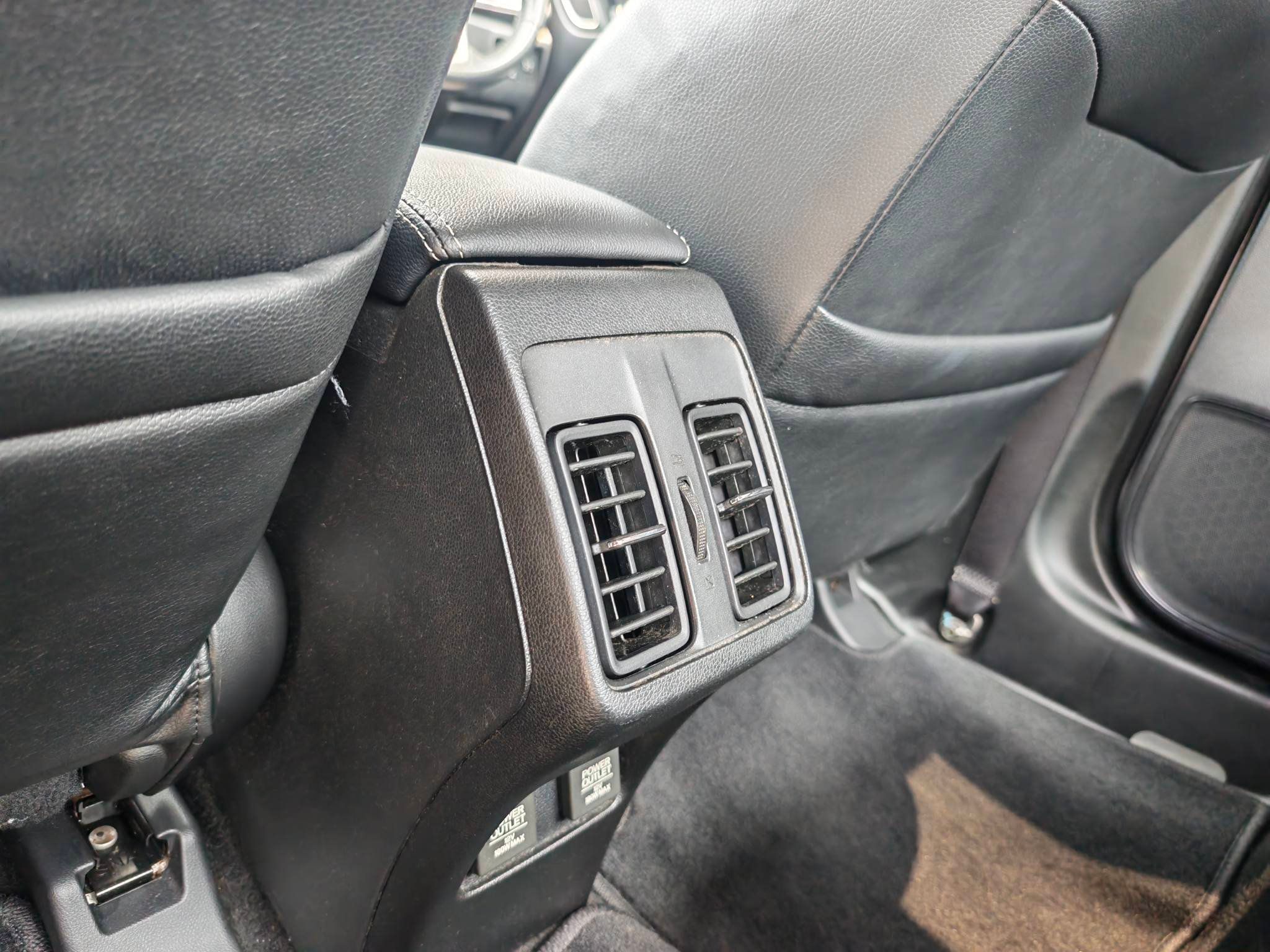 Honda City 1.5 V 2018 Used Car Johor Bahru 9