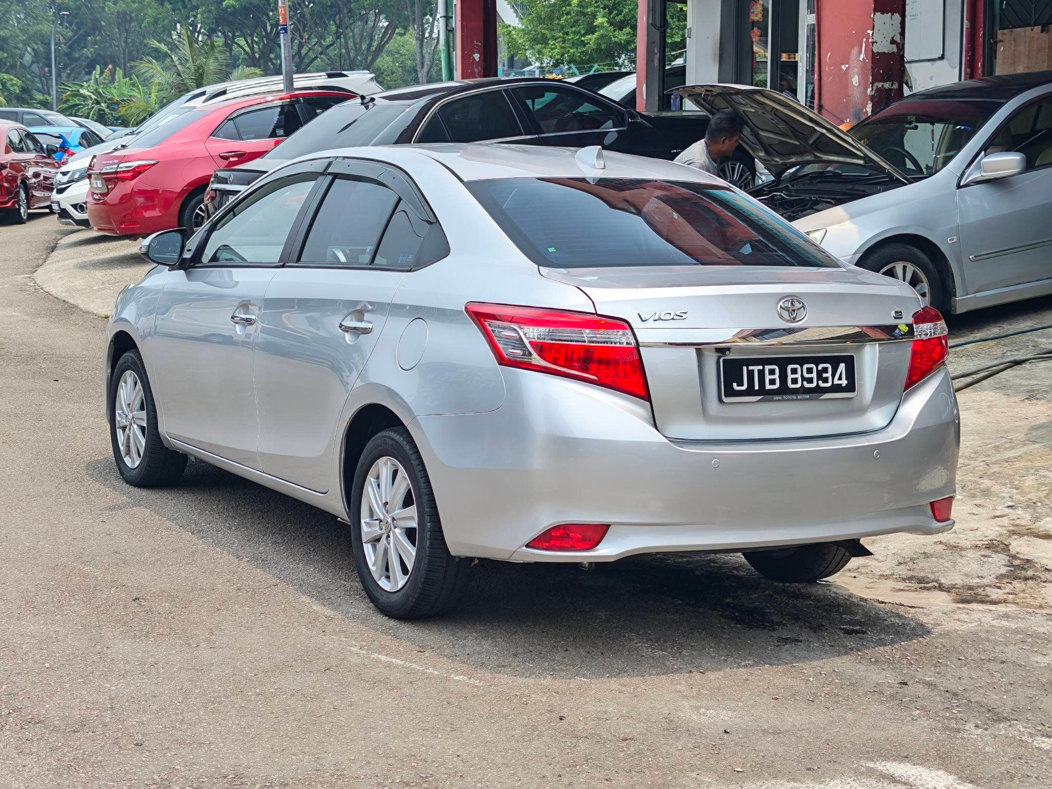 Toyota Vios 1.5L E 2018 Used Car Johor Bahru 13