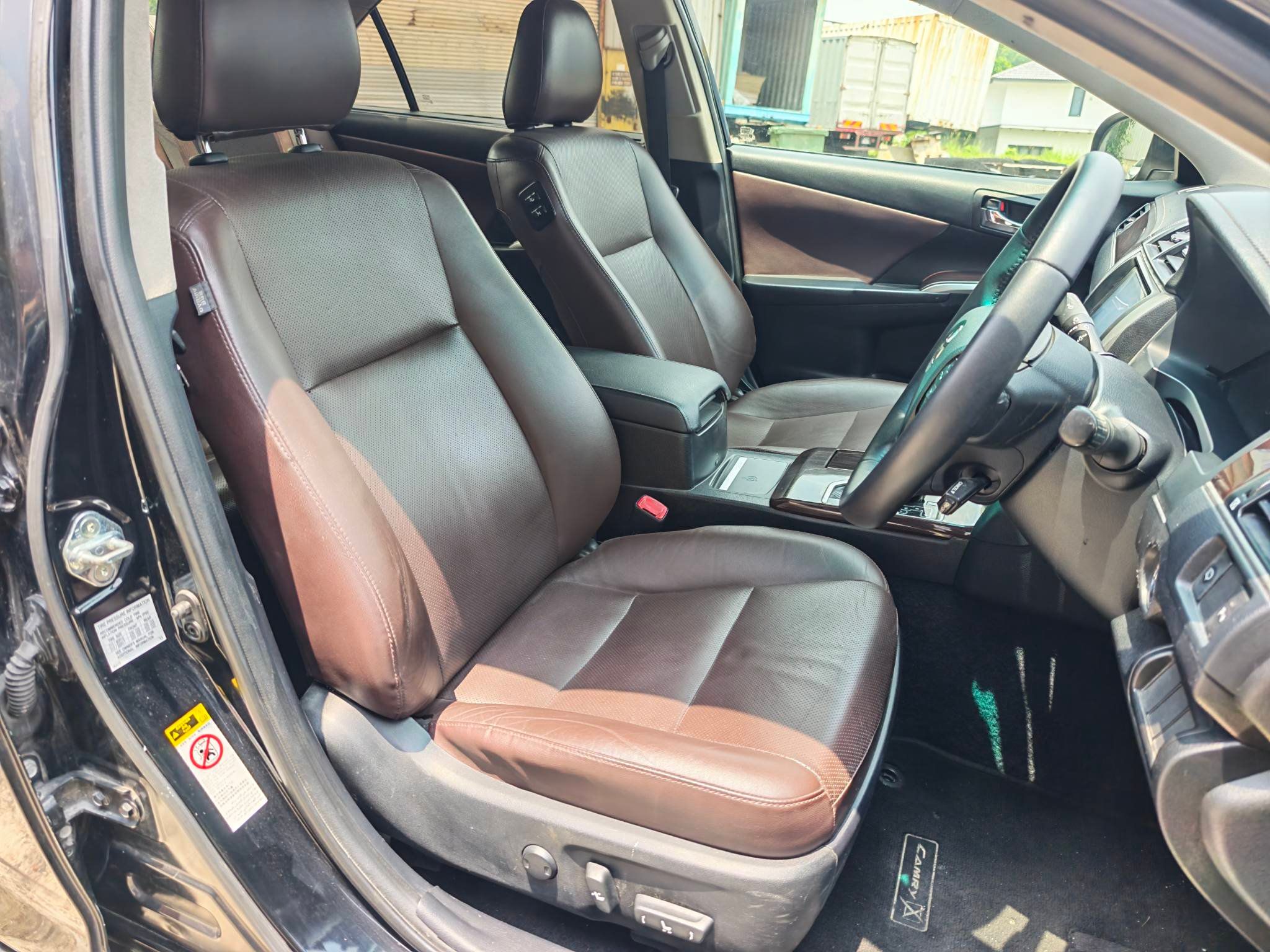 Toyota Camry 2.0L GX 2018 Used Car Johor Bahru 7