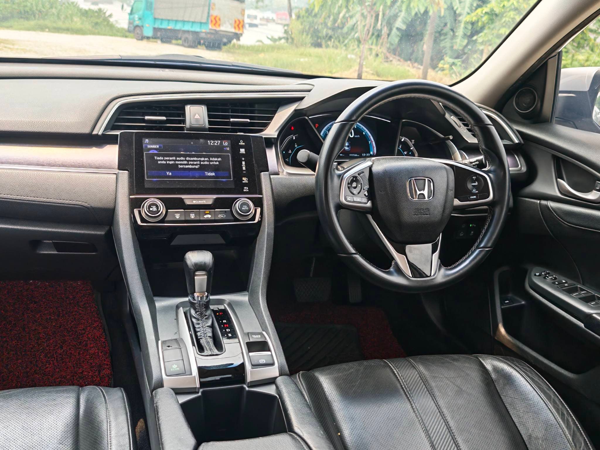 Honda Civic 1.5 TC 2016 Used Car Johor Bahru 5