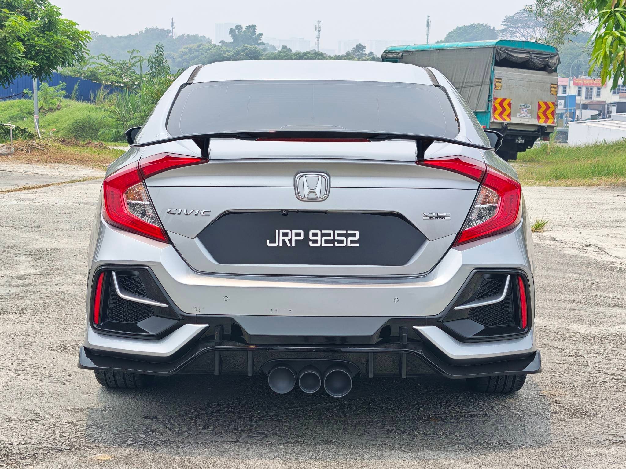 Honda Civic 1.5 TC 2016 Used Car Johor Bahru 12