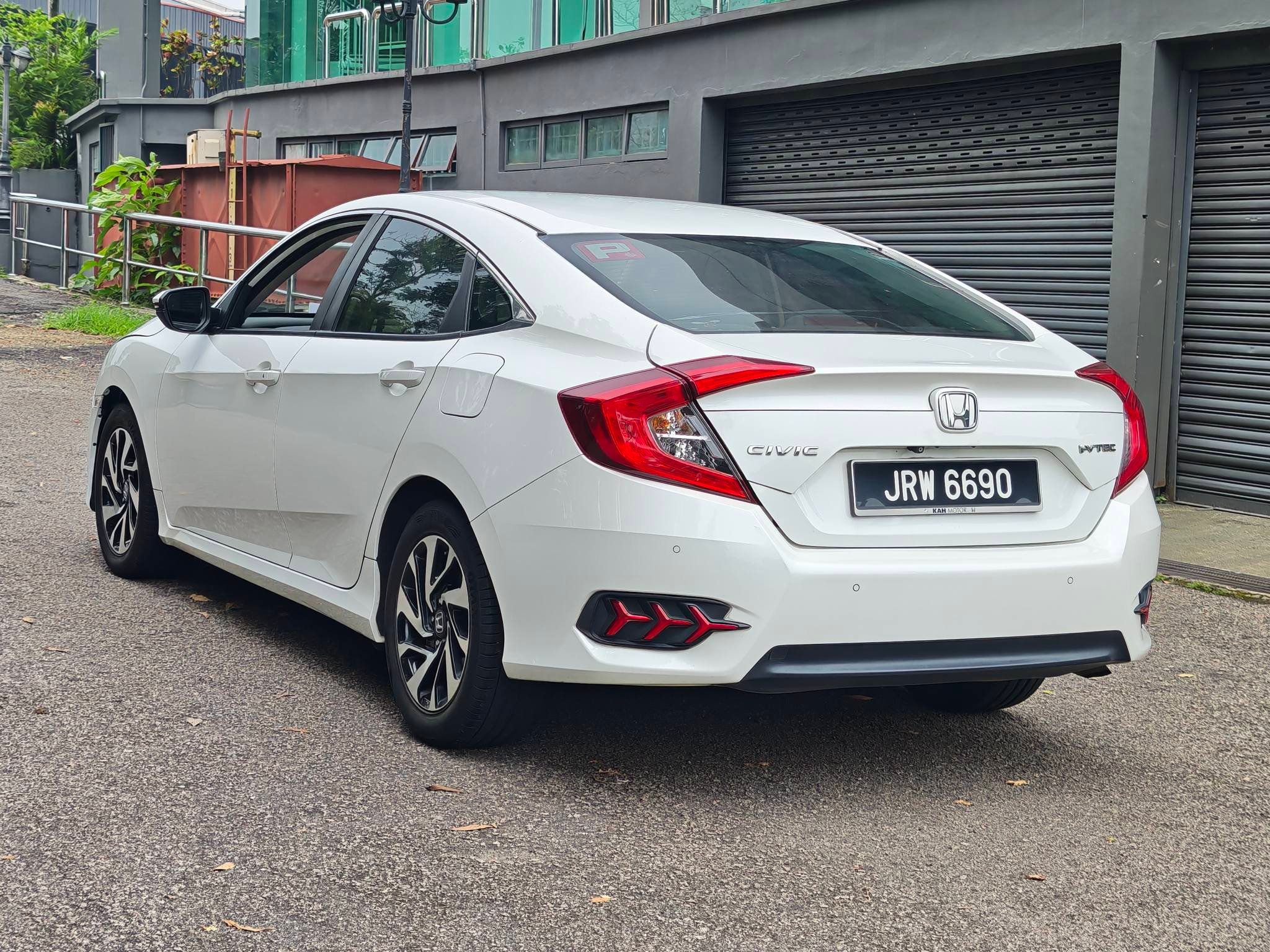 Honda Civic 1.8L S 2016 Used Car Johor Bahru 12