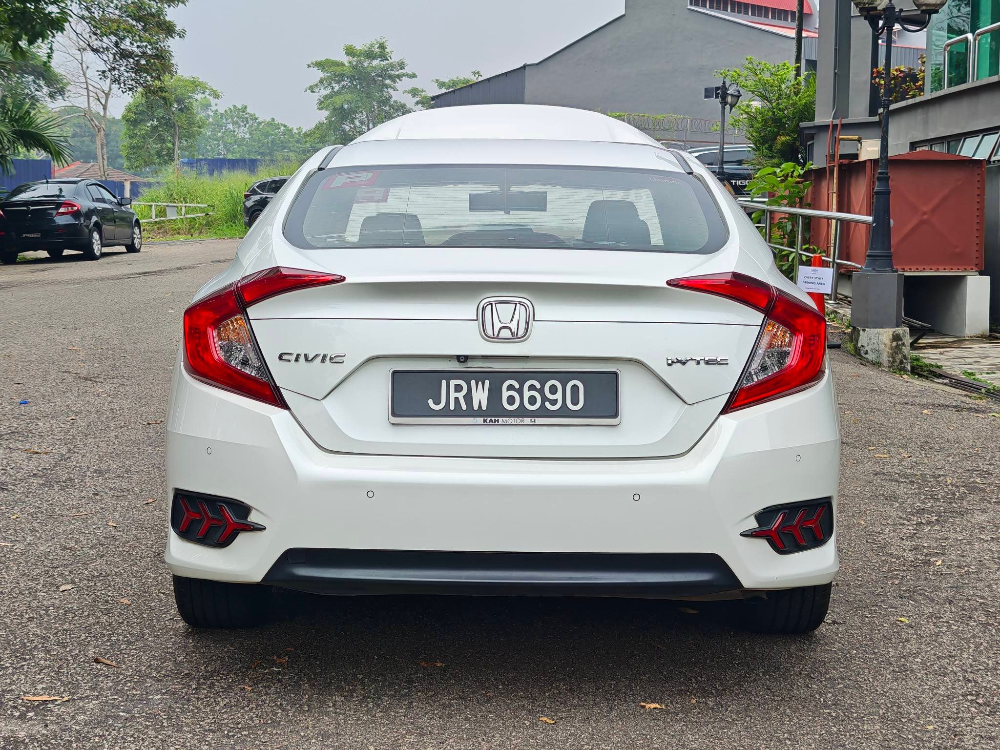 Honda Civic 1.8L S 2016 Used Car Johor Bahru 11