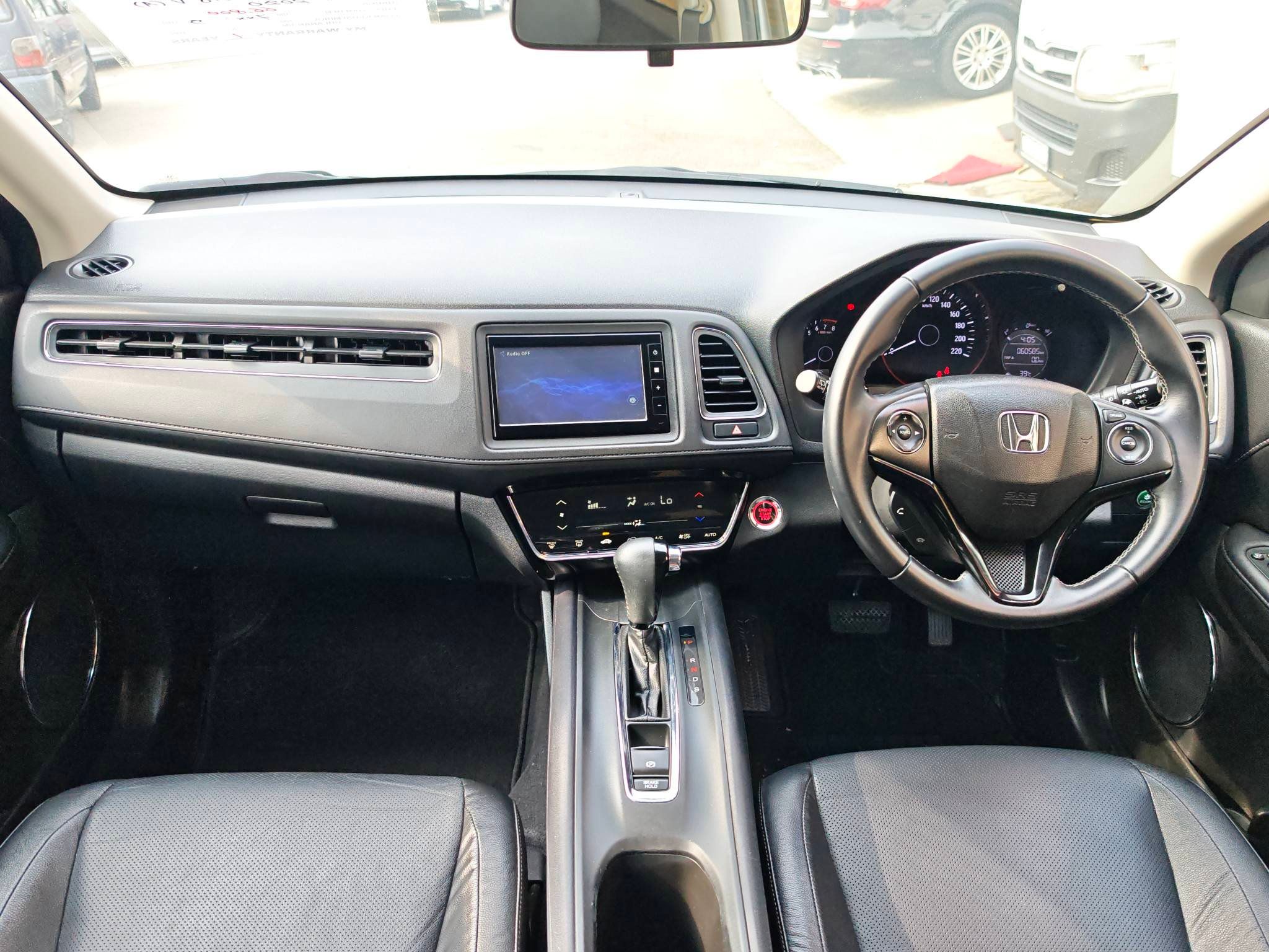 Honda HR-V 1.8L V 2020 Used Car Johor Bahru 3