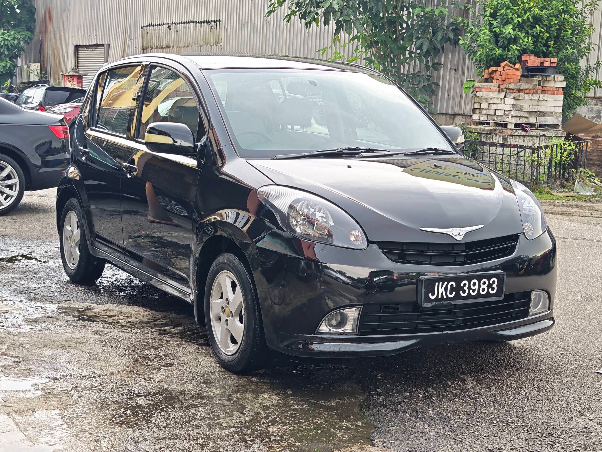 Perodua Myvi 1.3L EZI 2006 Used Car Johor Bahru 3